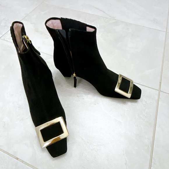 99% NEW ROGER VIVIER BOOTS, SIZE 38 - Picture 4 of 16